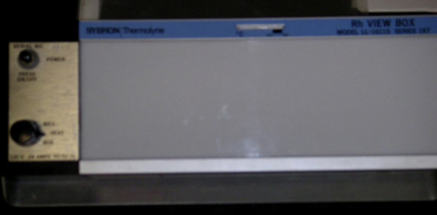 <p>A box with a light in it used to determine blood type (enables to better see result of clotting).</p>