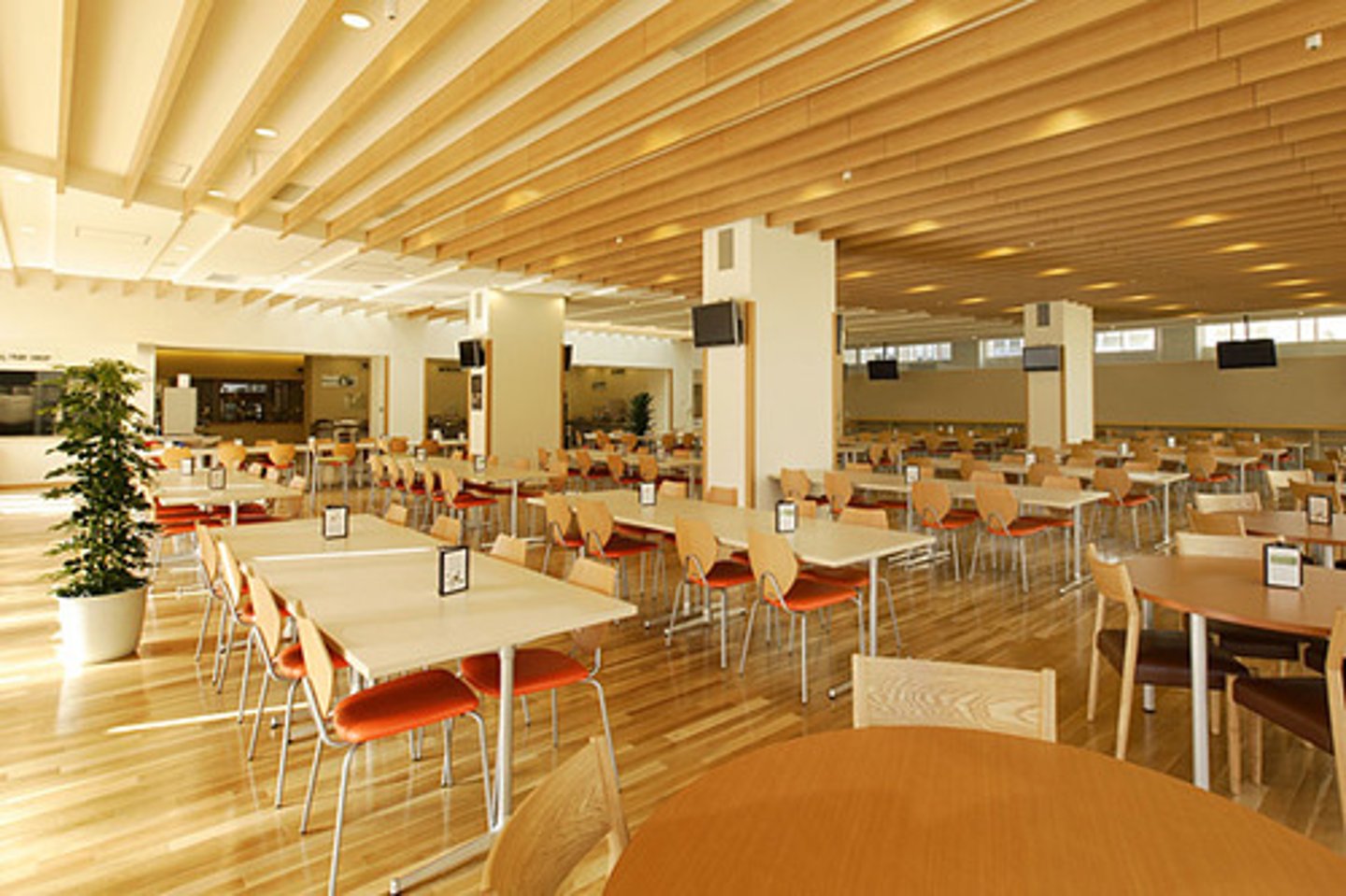 <p>chỗ đó, đó (gần người nghe)</p>