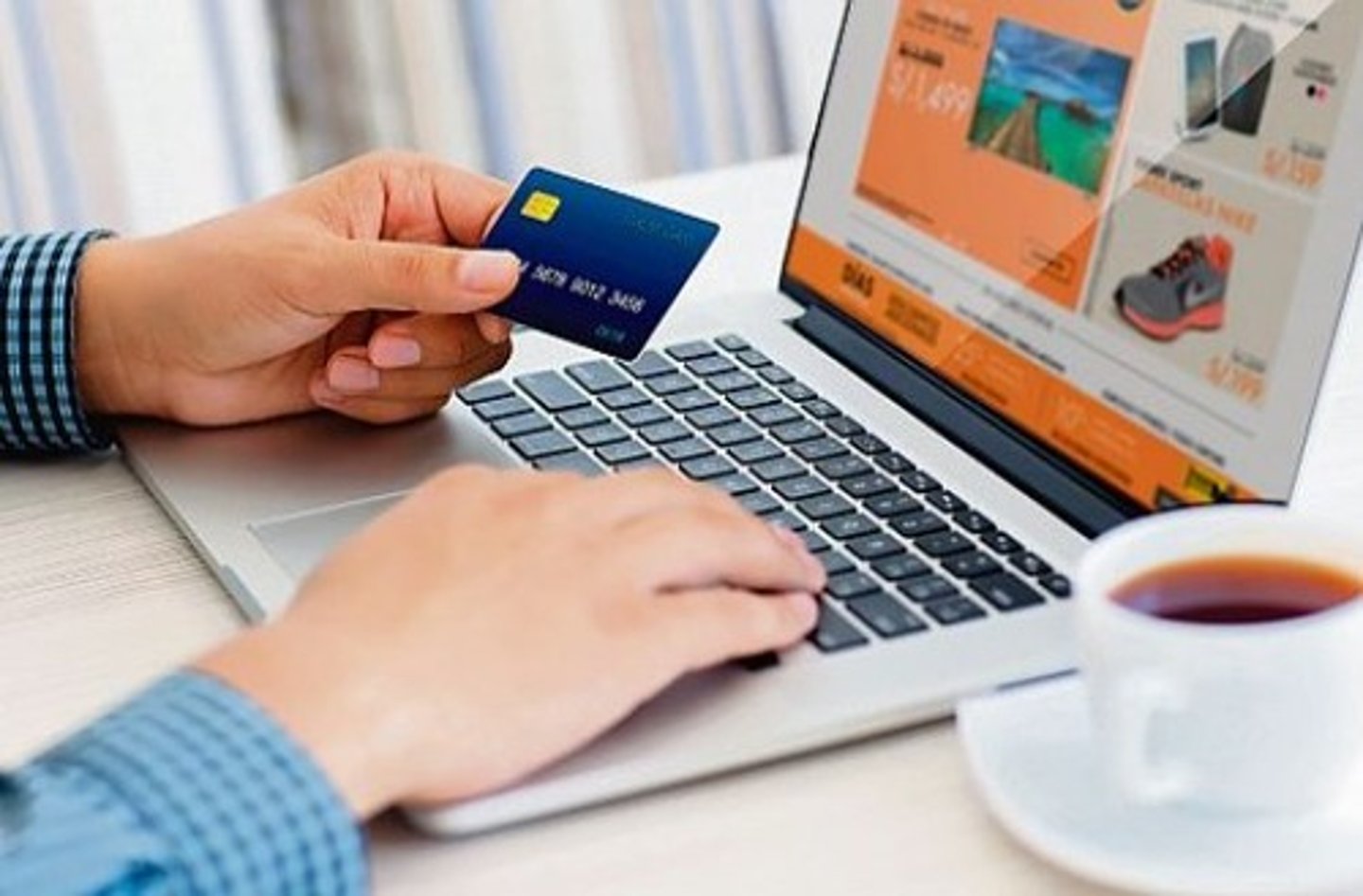 <p>To buy and sell online</p>