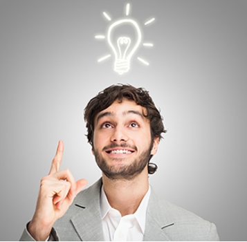 <p>Brad has interesting and clever ideas. He is a <strong>creative</strong> person.</p><p><span>|kriːˈeɪtɪv|</span></p><p><span>Творческий</span></p>