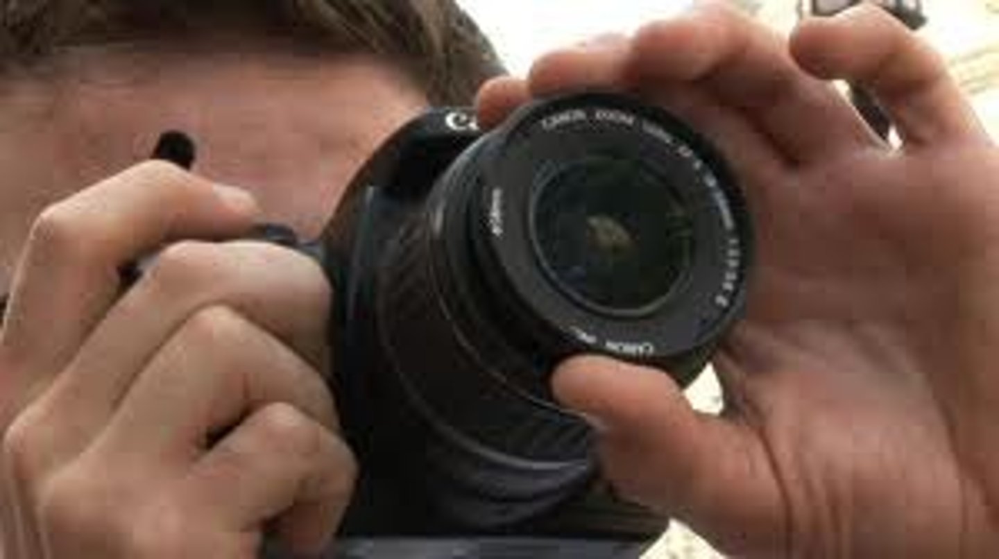 <p>to take photos</p>