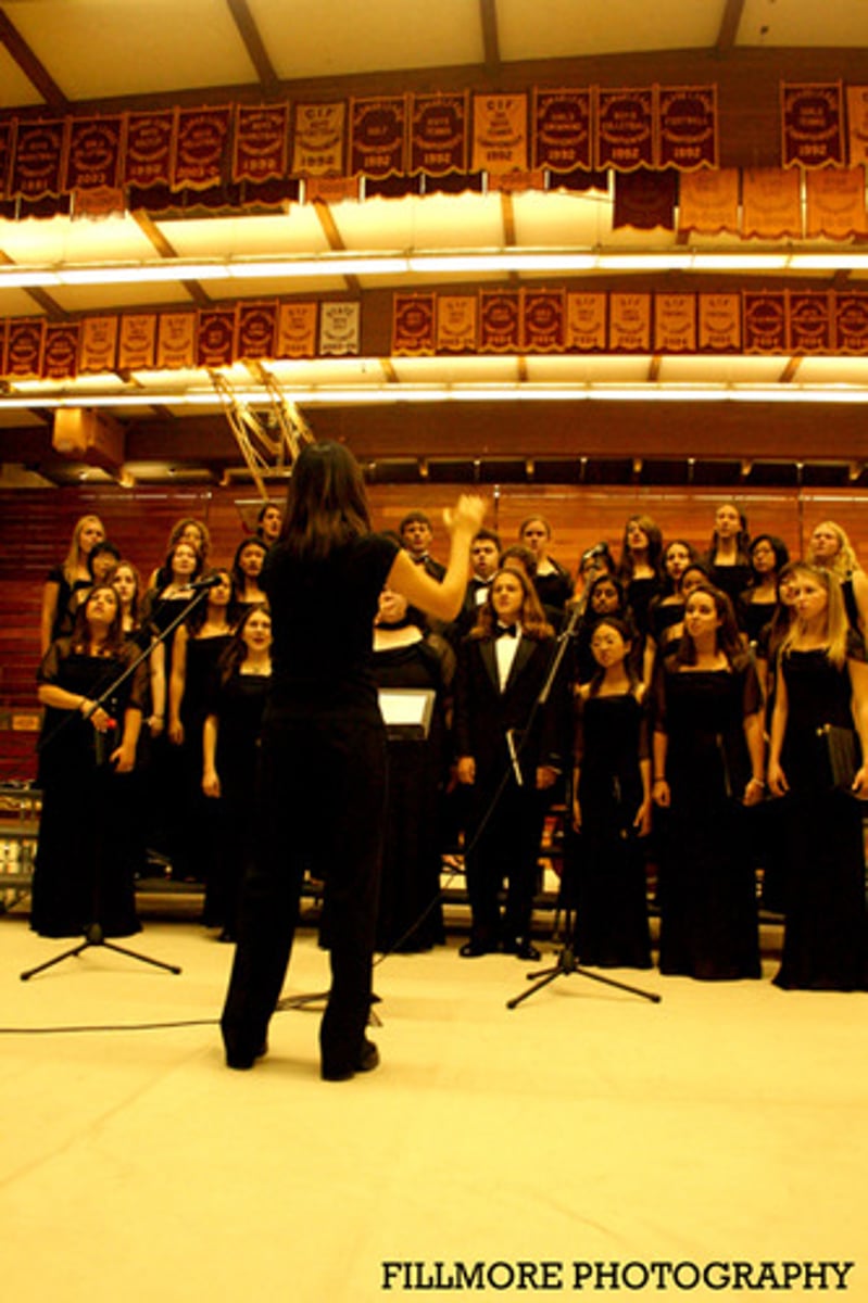 <p>THE PART OF A CHURCH WHERE THE CHOIR SITS, either incorporated with the chancel or directly in front of it.</p>