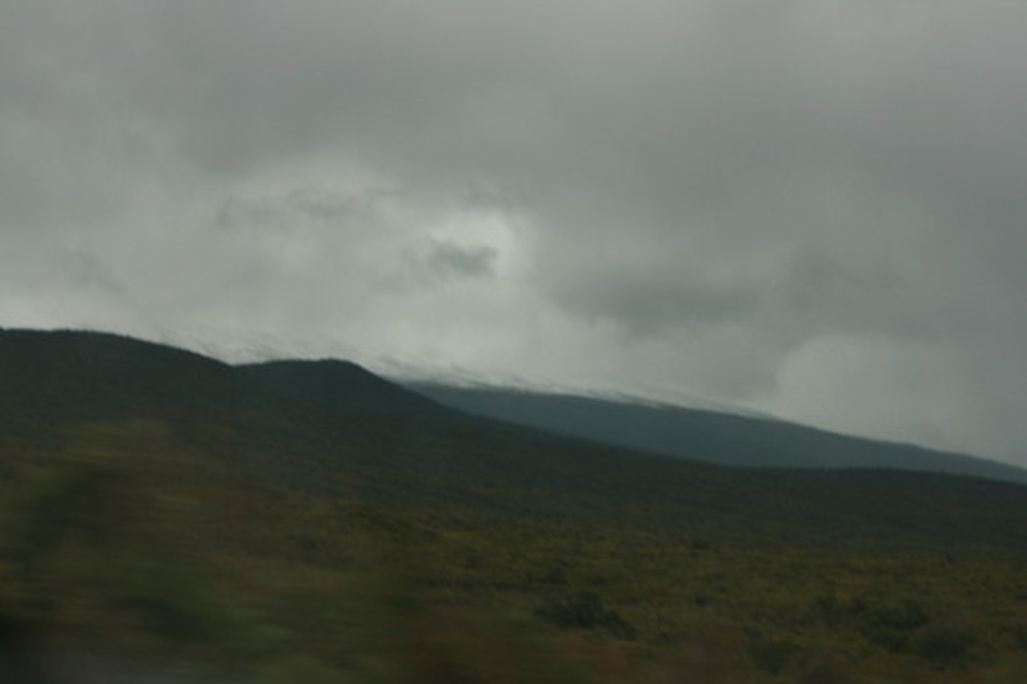 <p>often associated with severe weather. The green color is not completely understood, but it is thought to have something to do with having a high amount of liquid water drops and hail inside the clouds. In the Great Plains region of the U.S. green clouds are associated with storms likely to produce hail and tornadoes.</p>