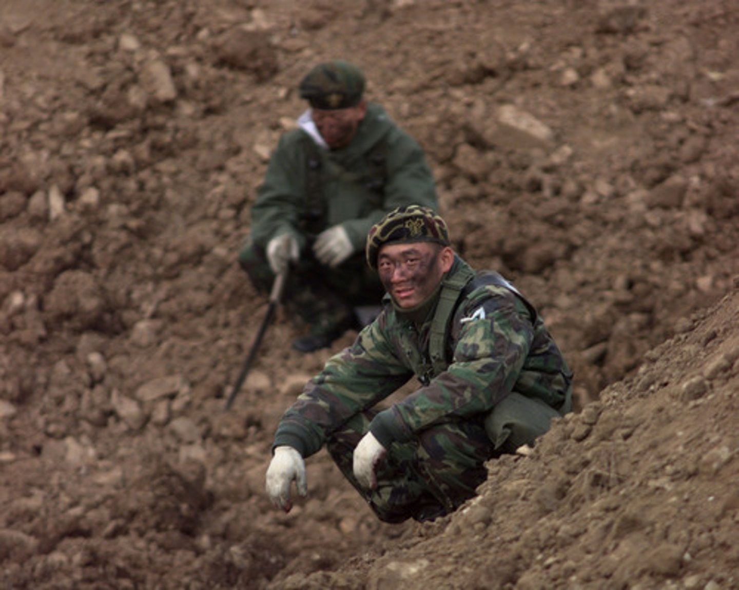 <p>(v) củng cố, thiết lập vững chắc = fortify = embed</p><p>The rapid succession of orders, combined with generous promotional discounts, has entrenched a culture of frequent purchasing, where the sheer volume of parcels and protective packaging becomes a silent but growing ecological threat.</p><p>(Việc liên tiếp đặt hàng, kết hợp với các chương trình giảm giá khuyến mại hào phóng, đã hình thành nên văn hóa mua sắm thường xuyên, nơi khối lượng lớn bưu kiện và bao bì bảo vệ trở thành mối đe dọa sinh thái thầm lặng nhưng ngày càng gia tăng.)</p>