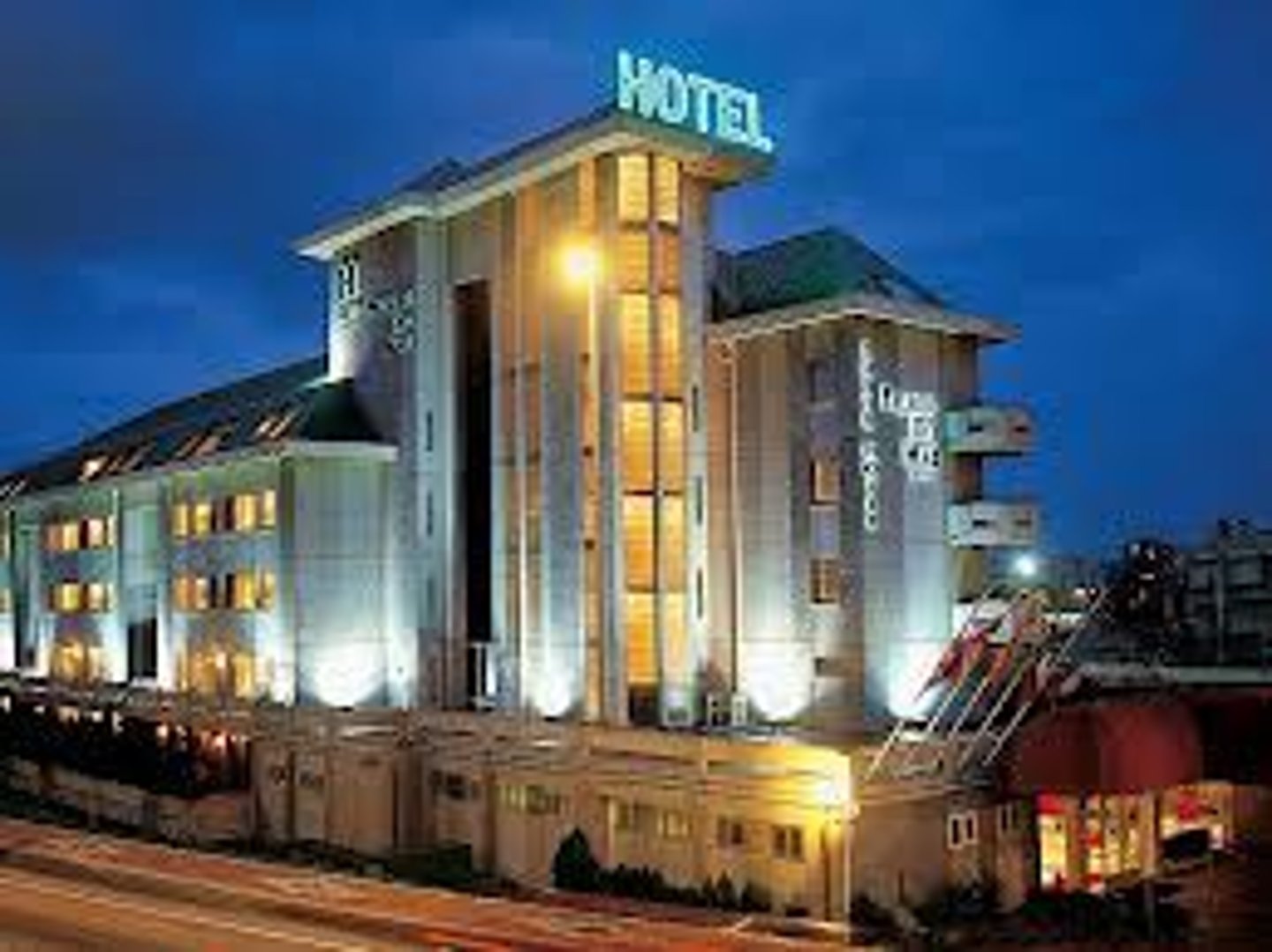 <p>hotel</p>
