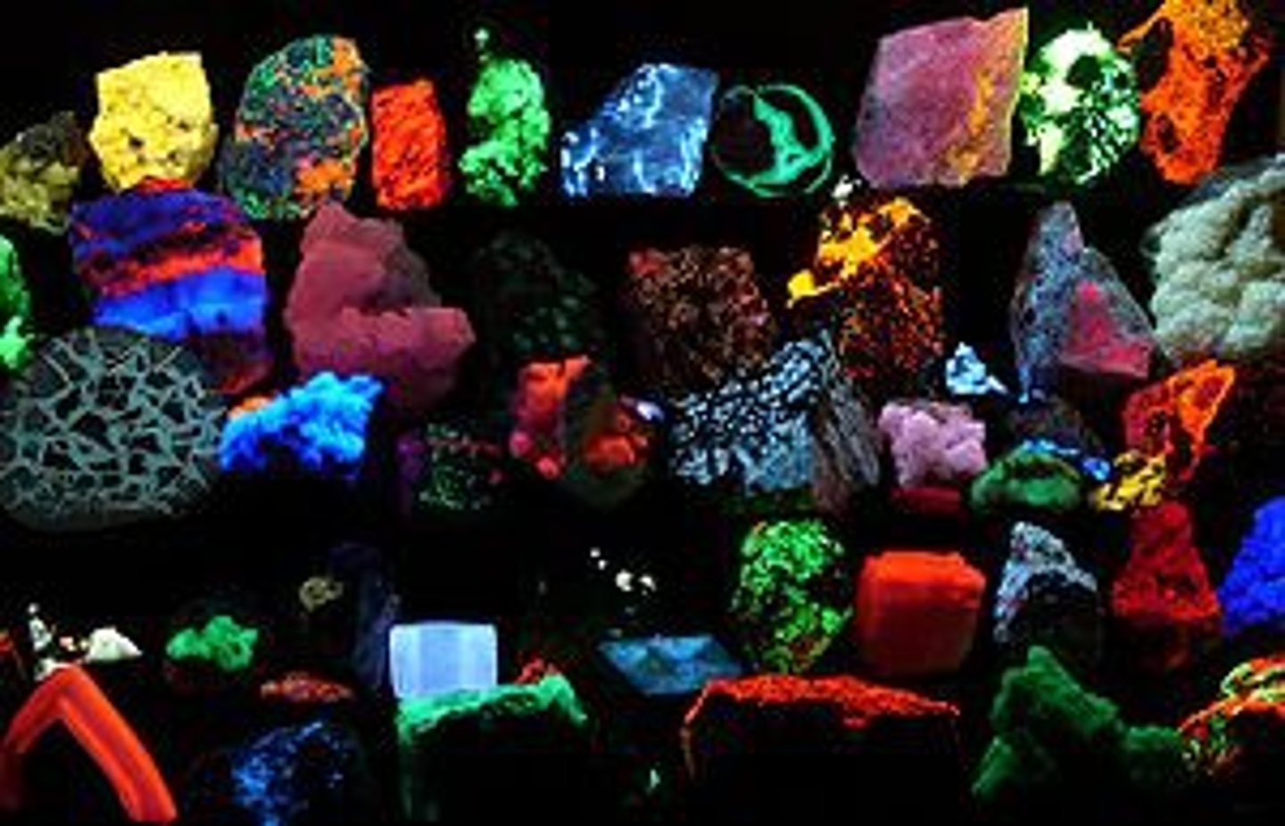 <p>the property of a mineral in which the mineral glows under ultraviolet light</p>