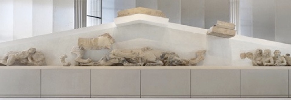 <p>Pediment from the Hekatomepedon (?), “Bluebeard temple”, Athenian Acropolis</p>