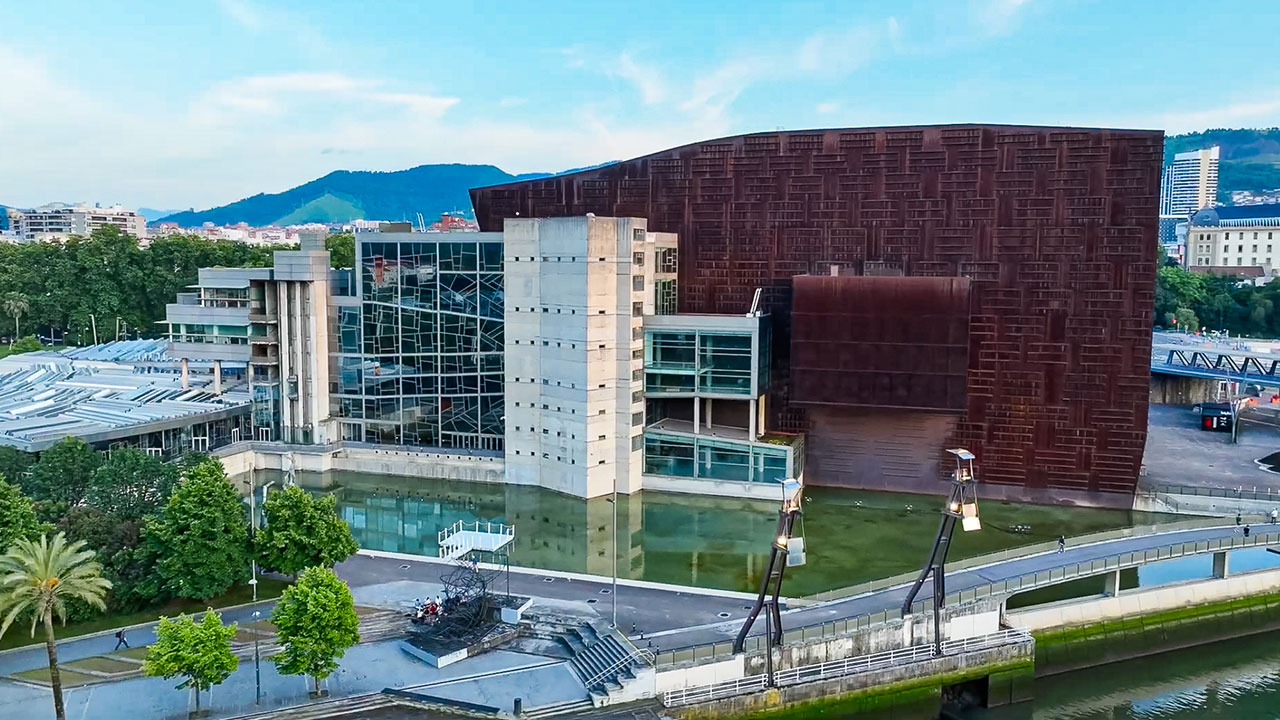 <p>Name of building, architects, where</p>