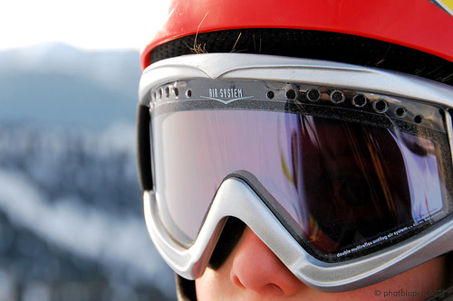 <p>les lunettes de ski/snowboard</p>