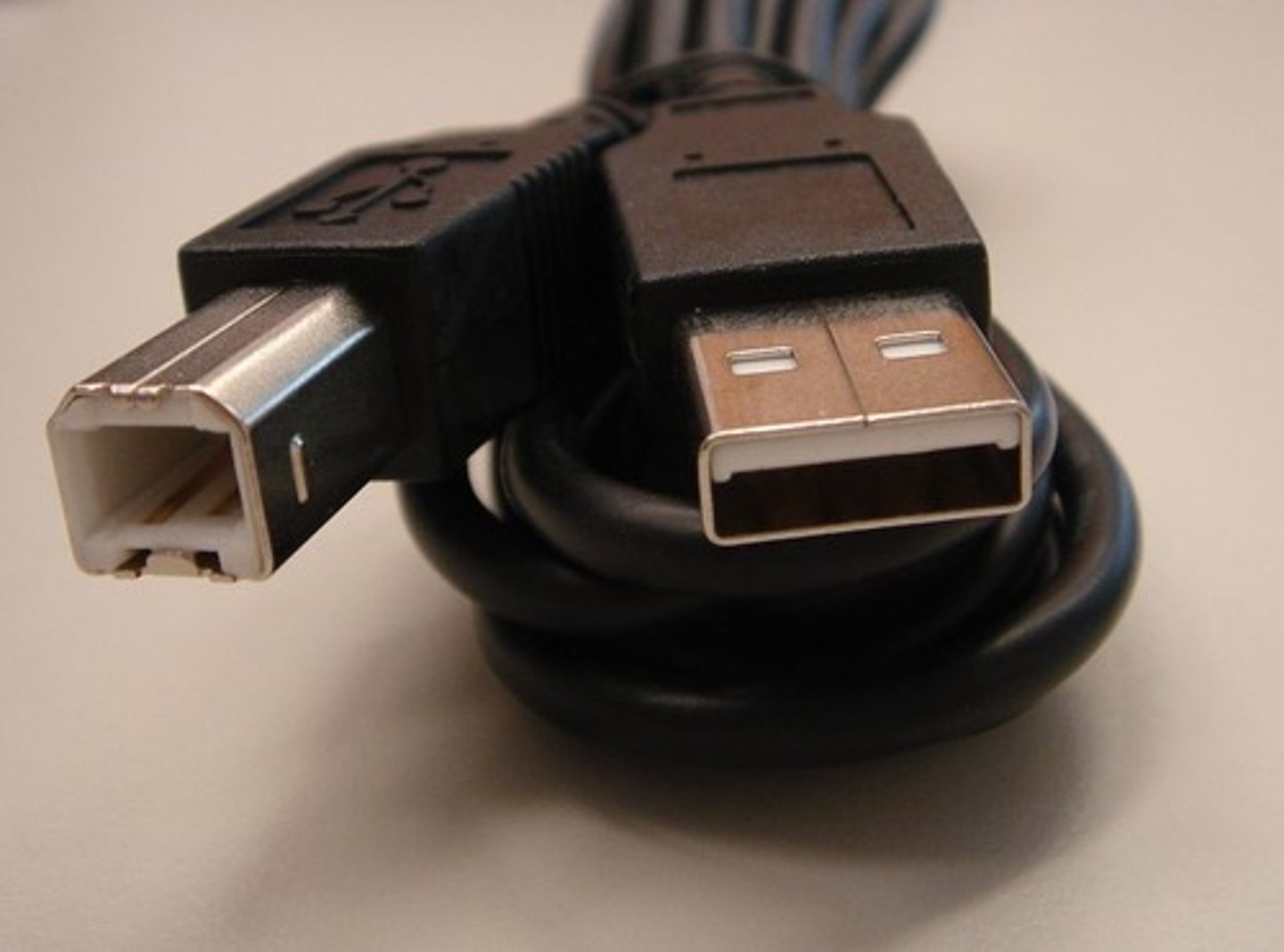 <p>ein Kabel</p>