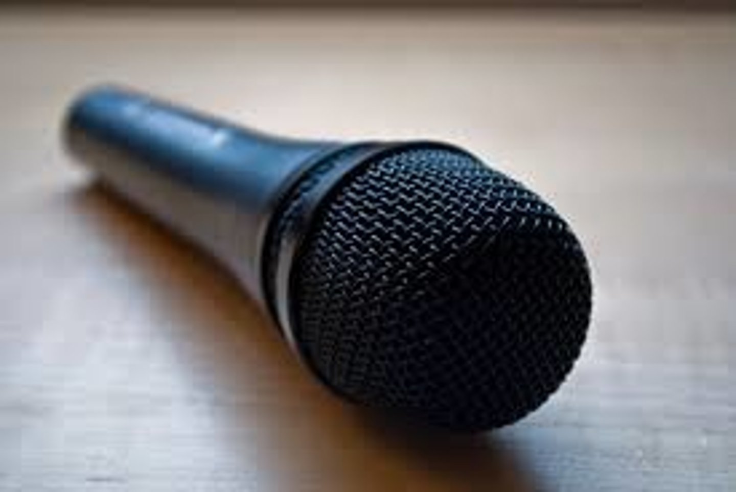 <p>microphone</p>