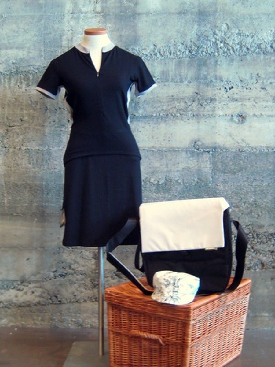 <p>trang phục, trang trọng</p>