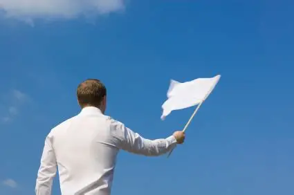 <p><strong>to stop trying or doing something</strong><br><em>Don’t give up.</em></p>