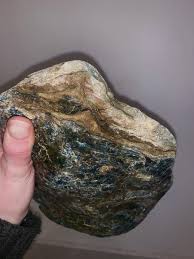 <p>-metamorphic</p><p>-foliated </p><p>-schistose</p><p>-chlorite, biotite, schist</p><p>proliths: mafic volcanic/plutonic rocks, basalt, gabbro </p><p>regional metamorphism - low grade</p><p>uses: decorative purposes </p>
