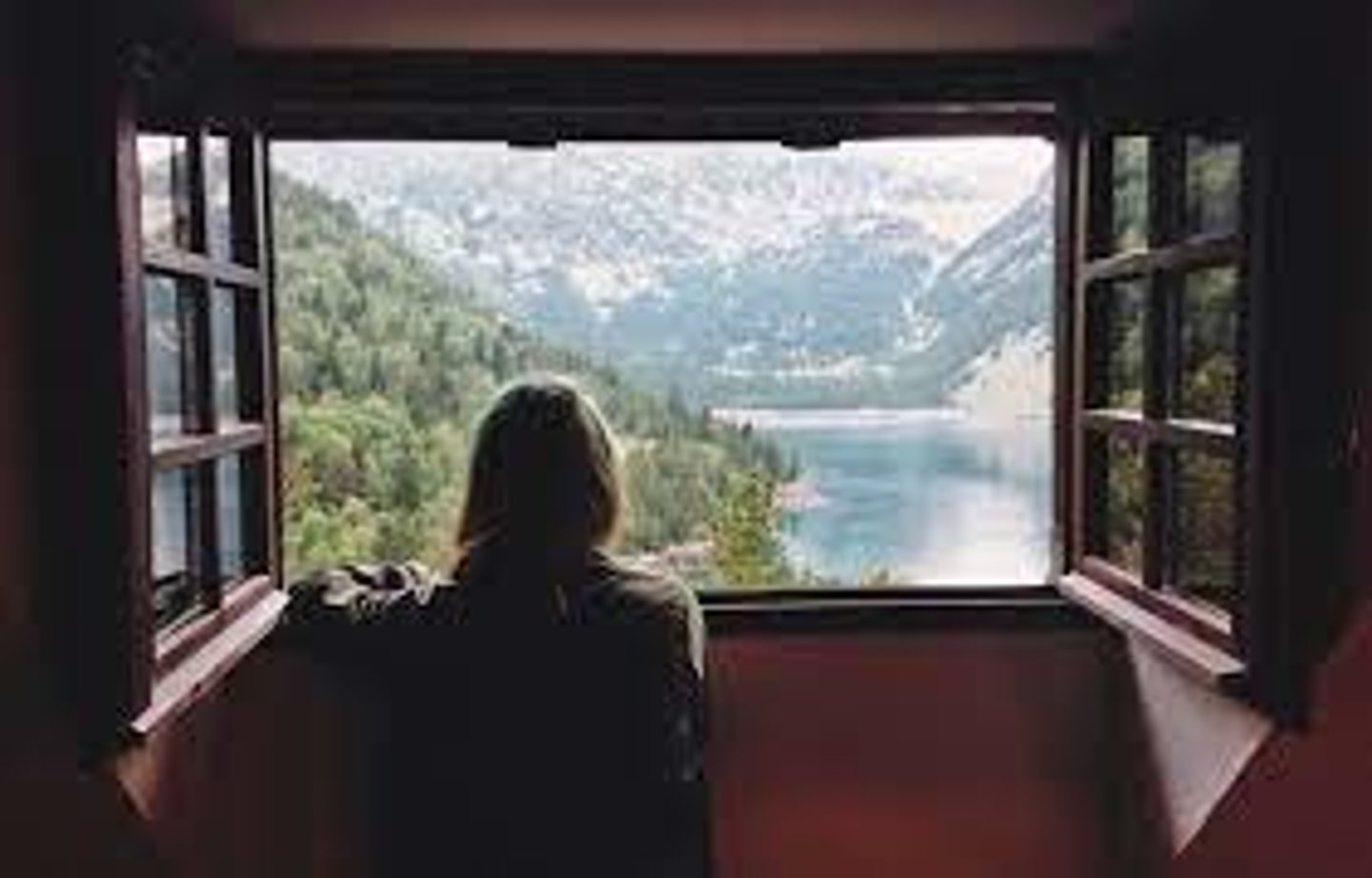 <p>thưởng thức một cảnh đẹp phương</p>