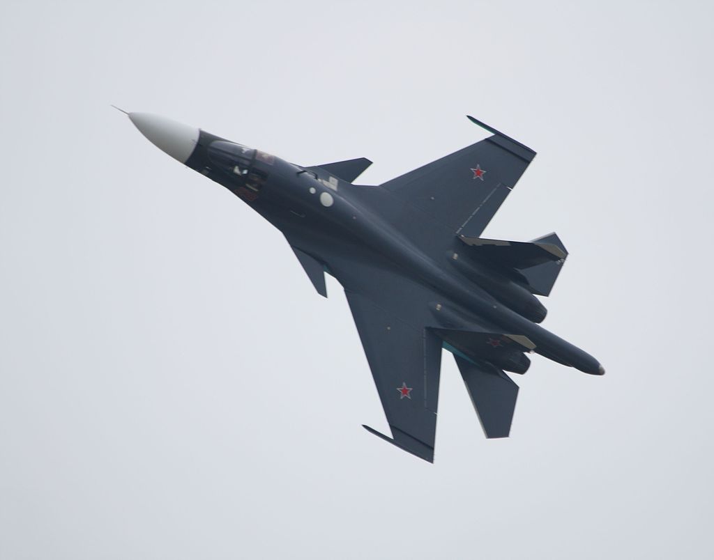 <p>FULLBACK, Sukhoi Su-34, Су-34 (Side-by-side seats, Canards, Long tail sting)</p>