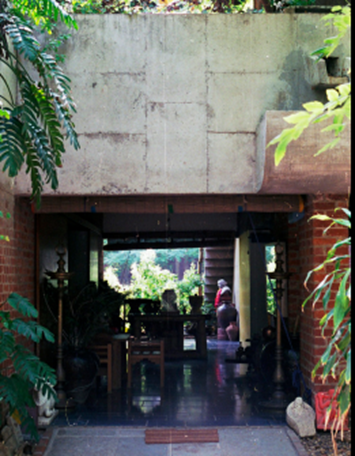 <p>Building + Architect</p>