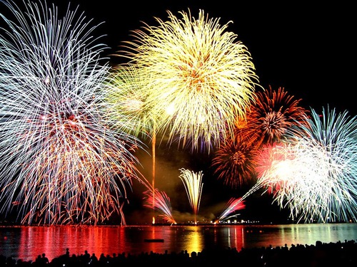 fireworks (not artificiales)