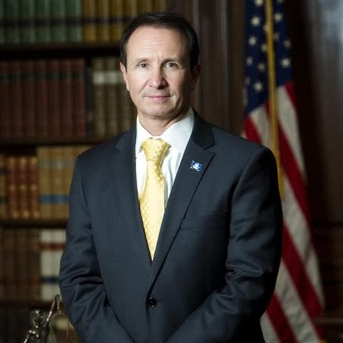 <p>Gov. Jeff Landry (R)</p>