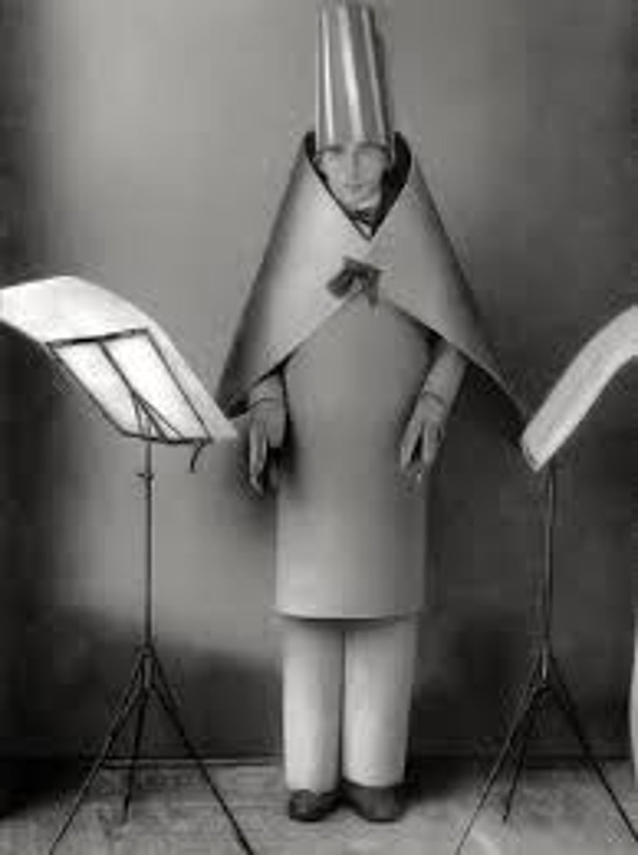 <p>Karawane, 1916*</p>