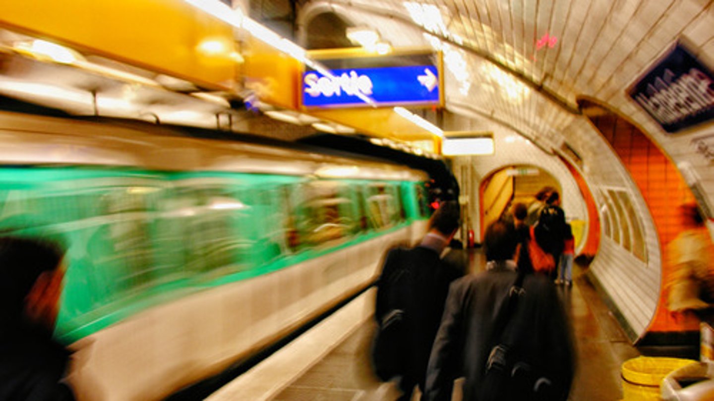 <p>to take the metro</p>