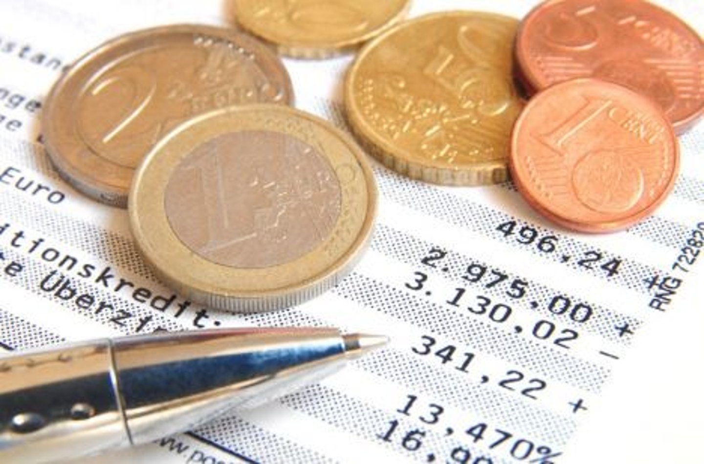 <p>das Girokonto, -konten</p>