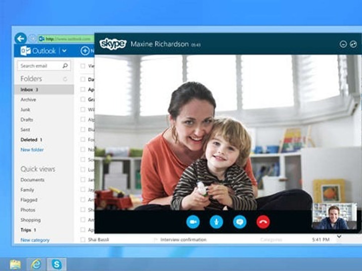 <p>collo /kiːp ɪn tʌtʃ wɪð/ giữ liên lạc với</p>
