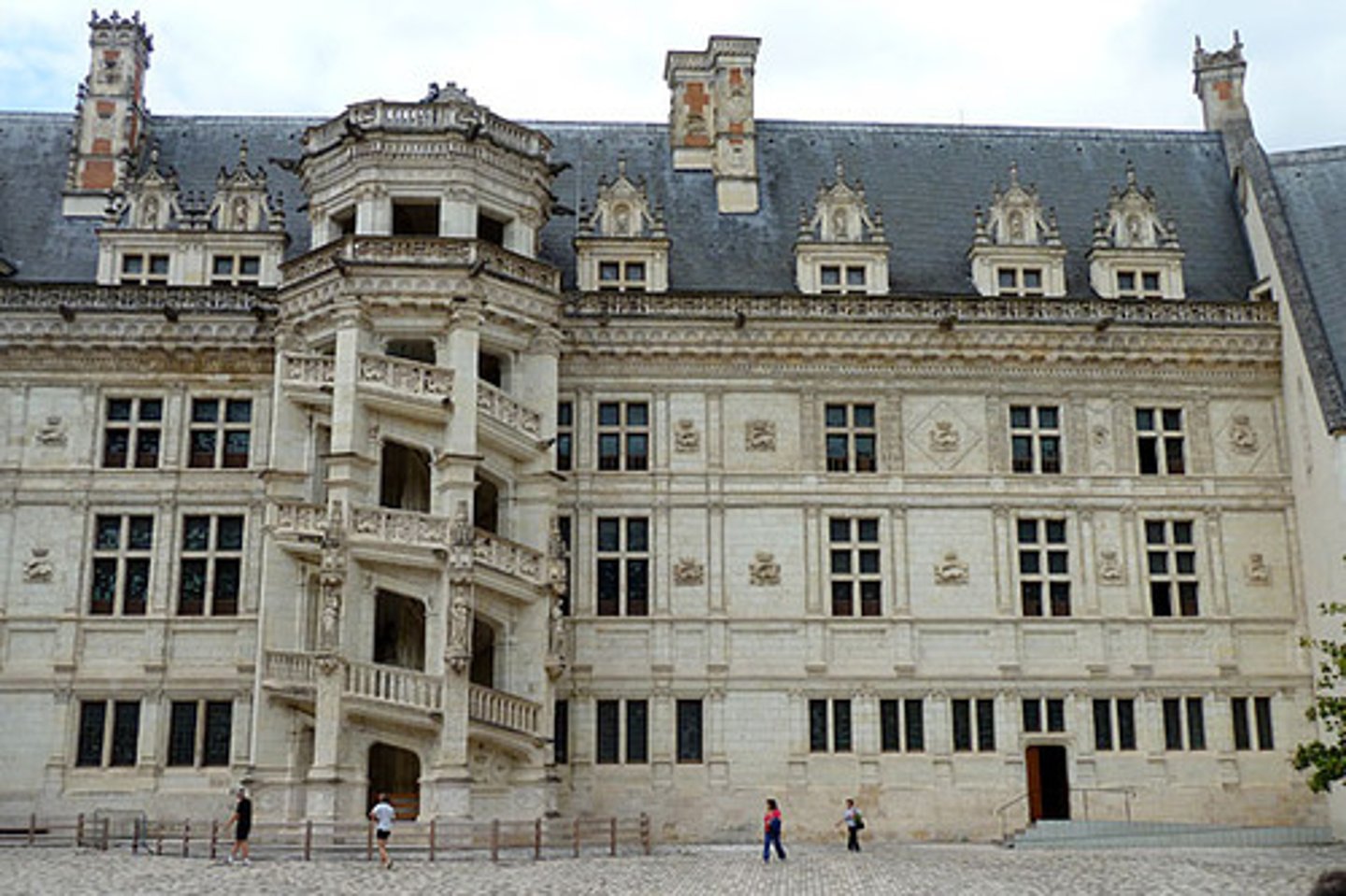 <p>1498</p><p>Blois</p>