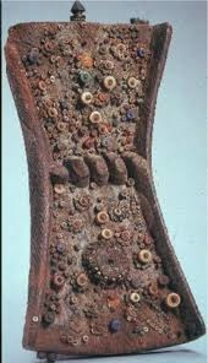 <p>Luba, wood, beads, and metal</p>
