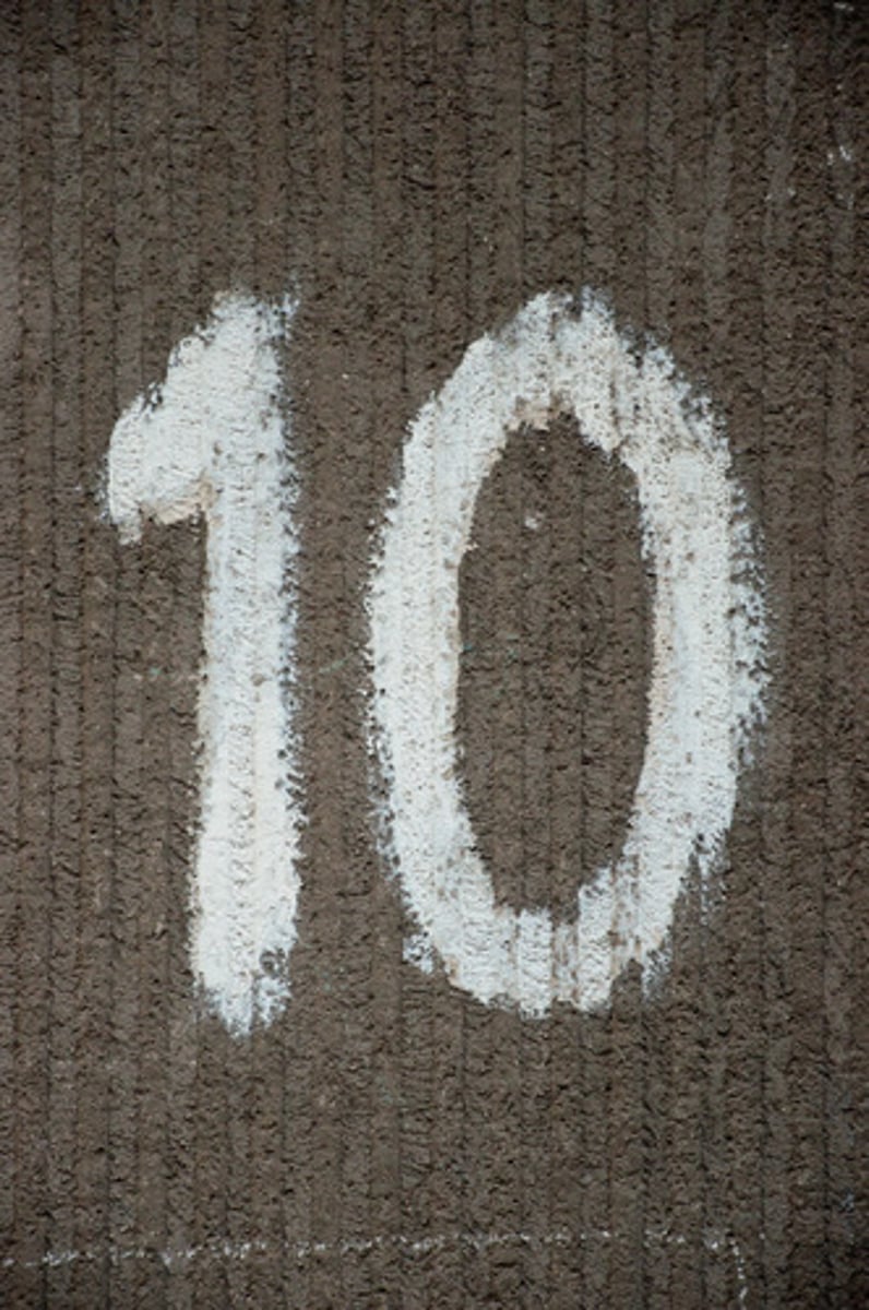 <p>ten</p>
