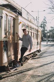 <p>tram</p>