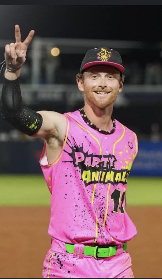 <h2 id="11ss">11, SS</h2>