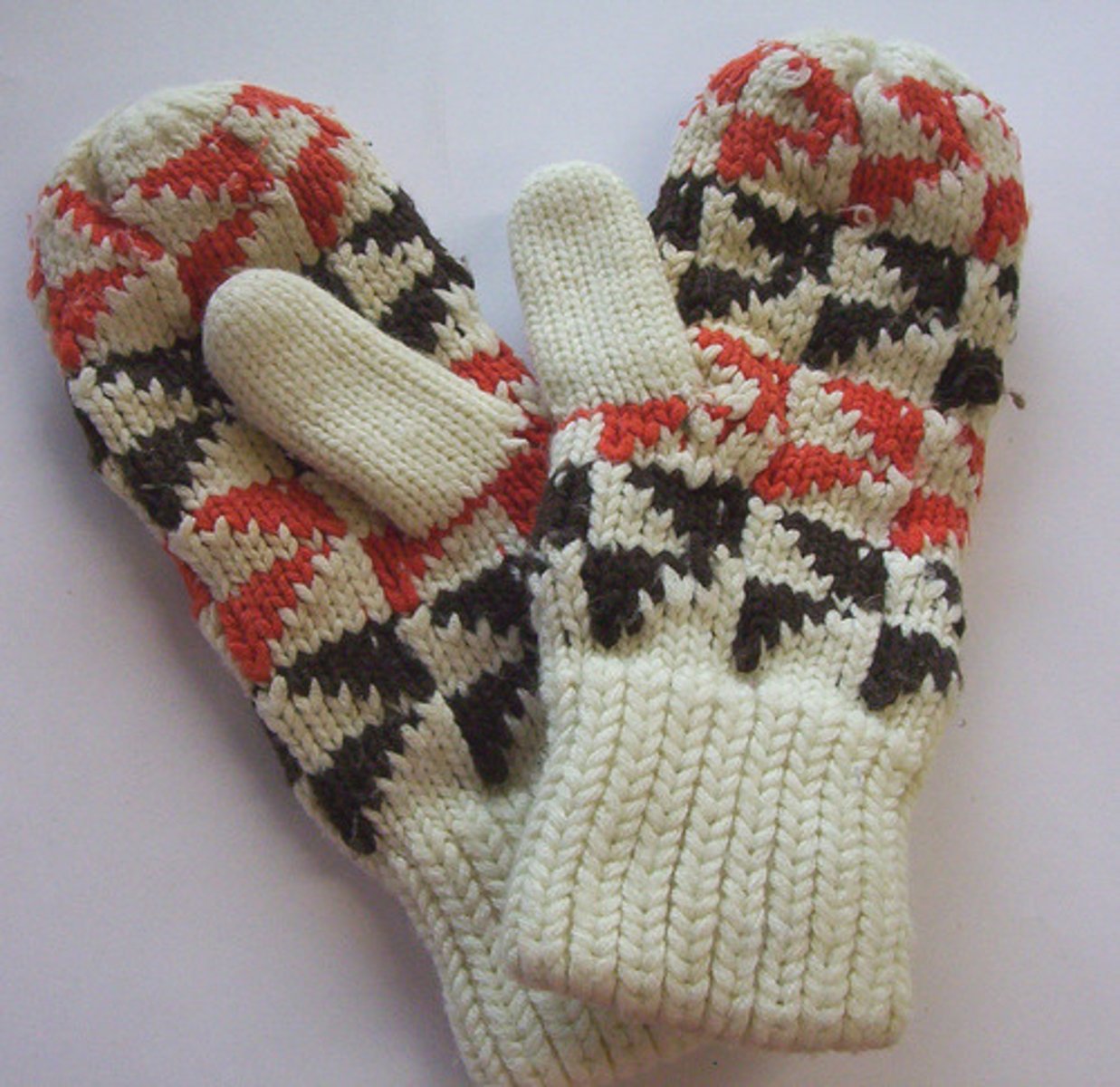 <p>mittens</p>