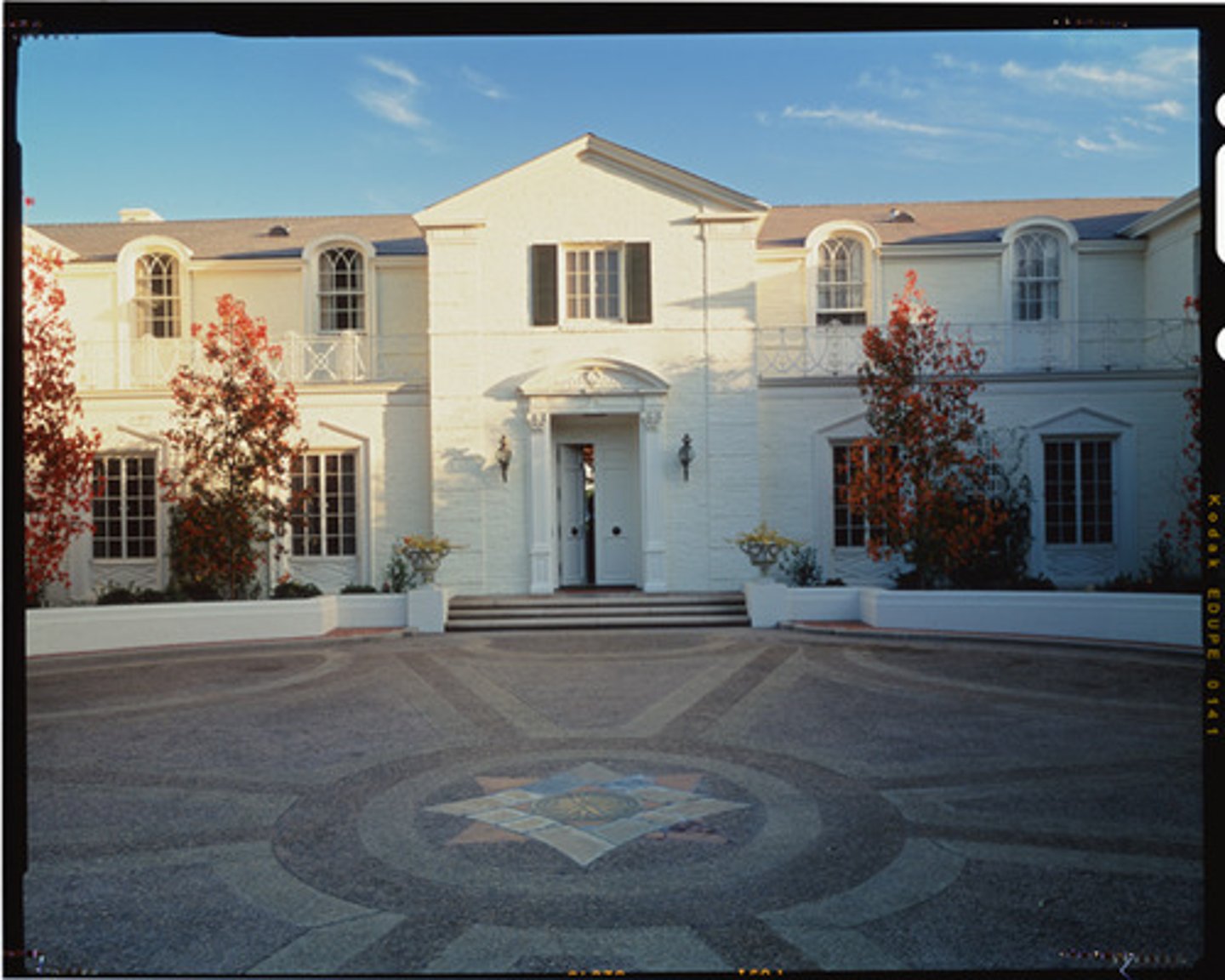 <p>Spiral Stairs</p><p>Use of Round Figures (ex. windows, openings)</p><p>Grand - but not overstated - Entryways</p>