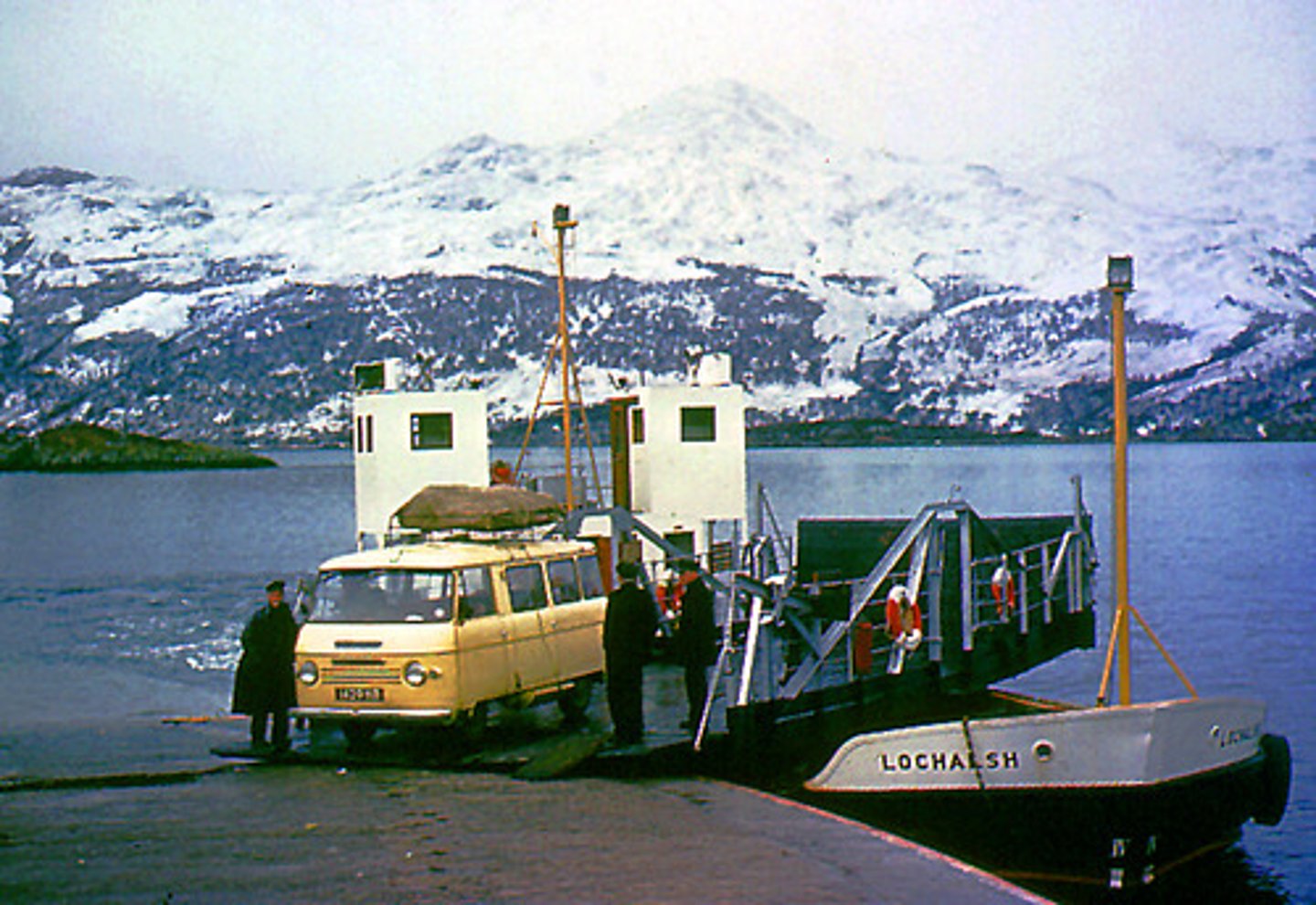 <p>ferry</p>