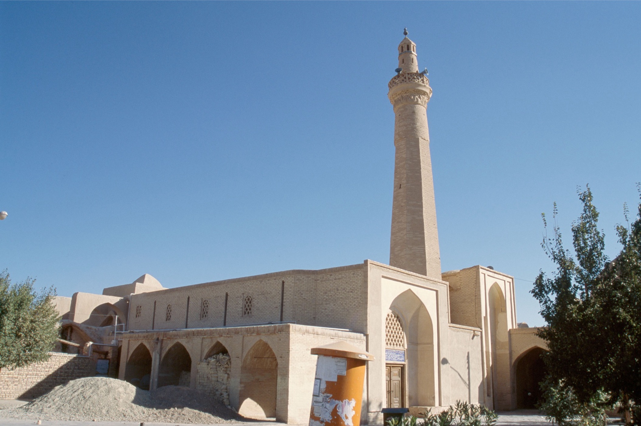 <p>Mosque, Nayin (Iran), 10th C. CE</p>