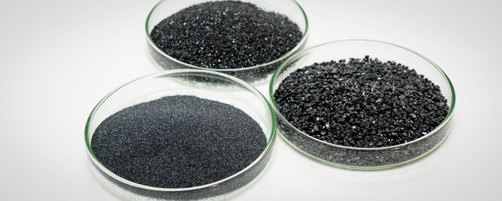 <p>Composed of particles like baking soda, powdered borax, and salt, which are considered natural cleaners</p>