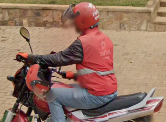 <p>Red vest and helmet on motorcyclists</p>