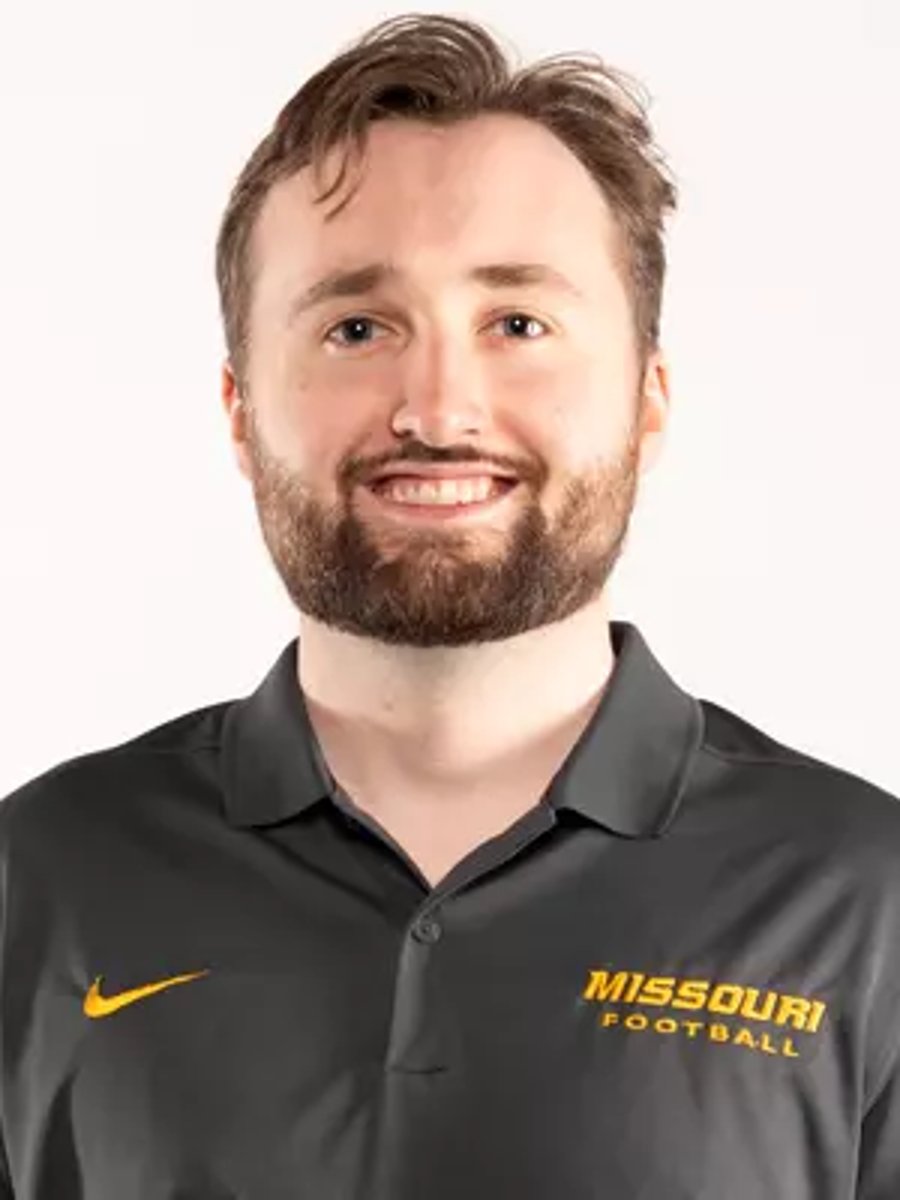 <p>assistant director of football creative</p>