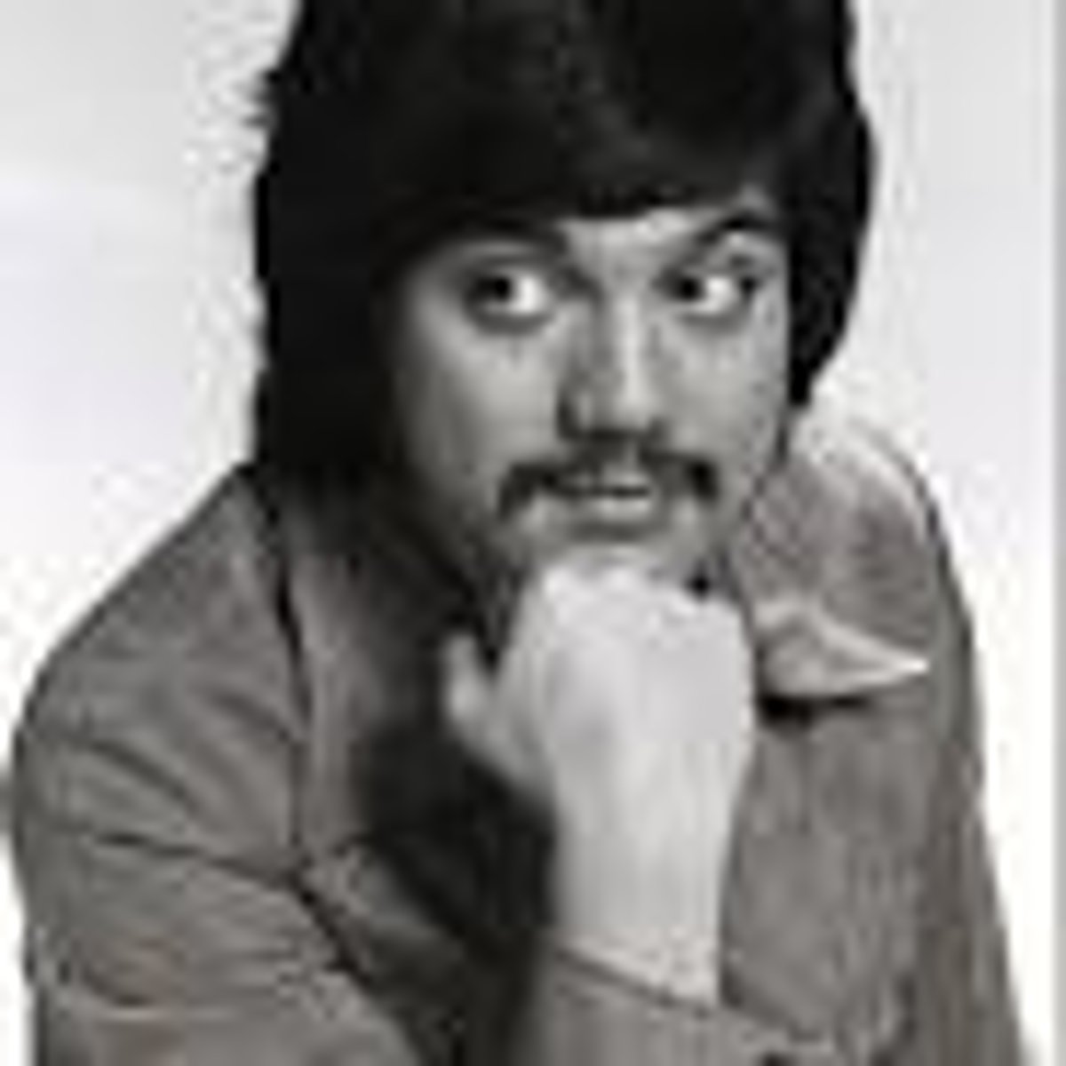 <p>comedy & actor in the 70s Chico and the Man</p>