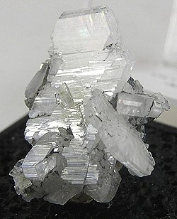 <p>What mineral is this?</p>
