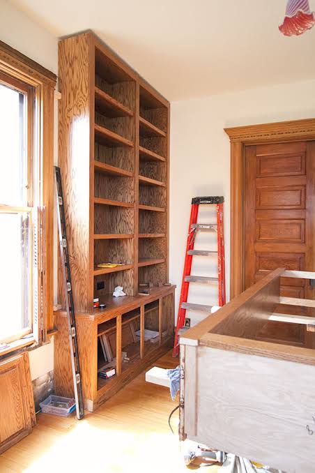 <p>movio</p><p><span style="background-color: oklch(0.2167 0.002 197.039993); color: oklch(0.9296 0.007 106.529999);"><span>Moví una estantería a mi habitación.</span></span></p><p><span style="background-color: oklch(0.2167 0.002 197.039993); color: oklch(0.9296 0.007 106.529999);"><span>I move a lot of furniture into my room</span></span></p><p></p>