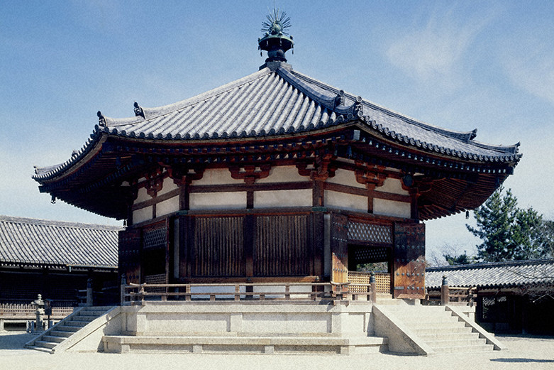 <p>Buddhist temple in Hōryū-ji</p>