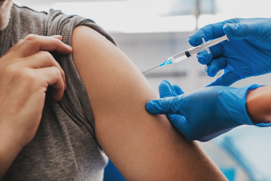 <p><span>the </span>act<span> of putting a </span>liquid<span>, </span>especially<span> a </span>drug<span>, into a person's </span>body<span> using a </span>needle<span> and a </span>syringe<span> (= small tube)</span></p>