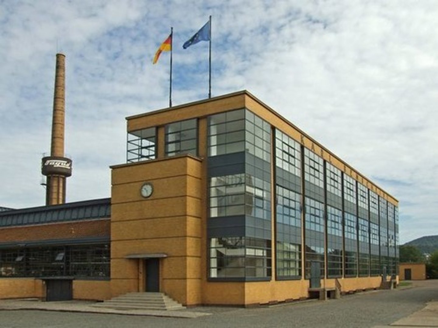 <p>1910s - Alfeld, Germany - Walter Gropius</p>