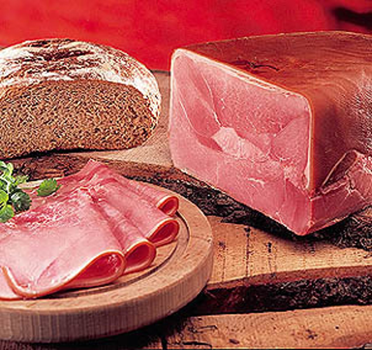 <p>Bröd med skinka</p>