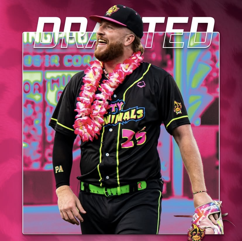 <h2>25, RHP, Red</h2><p></p>