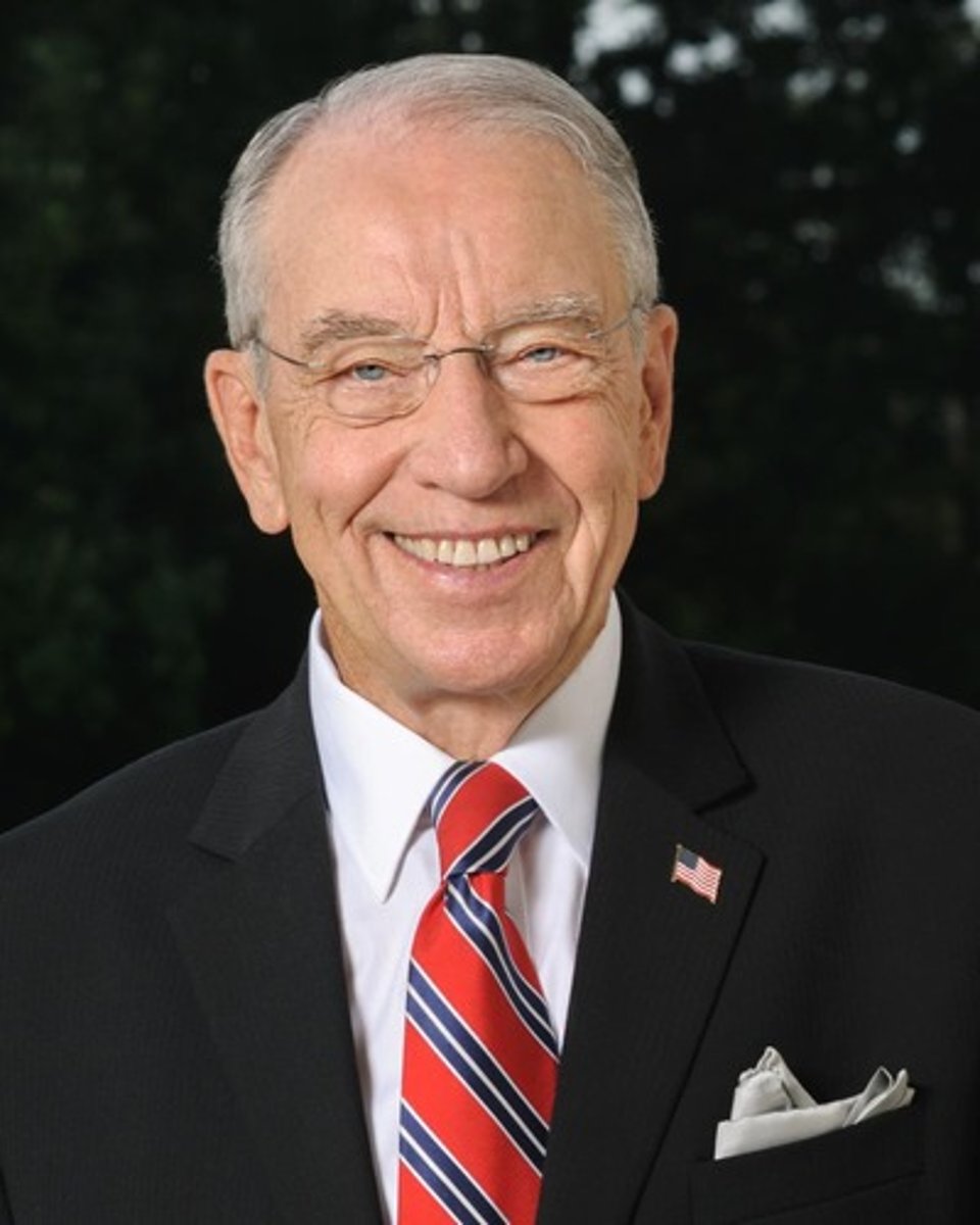 <p>Sen. Charles Grassley (R-IA)</p>