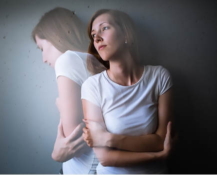 <p>Jane is suffering from <strong>depression</strong>.</p><p><span>|dɪˈpreʃ(ə)n|</span></p><p>Депрессия</p>