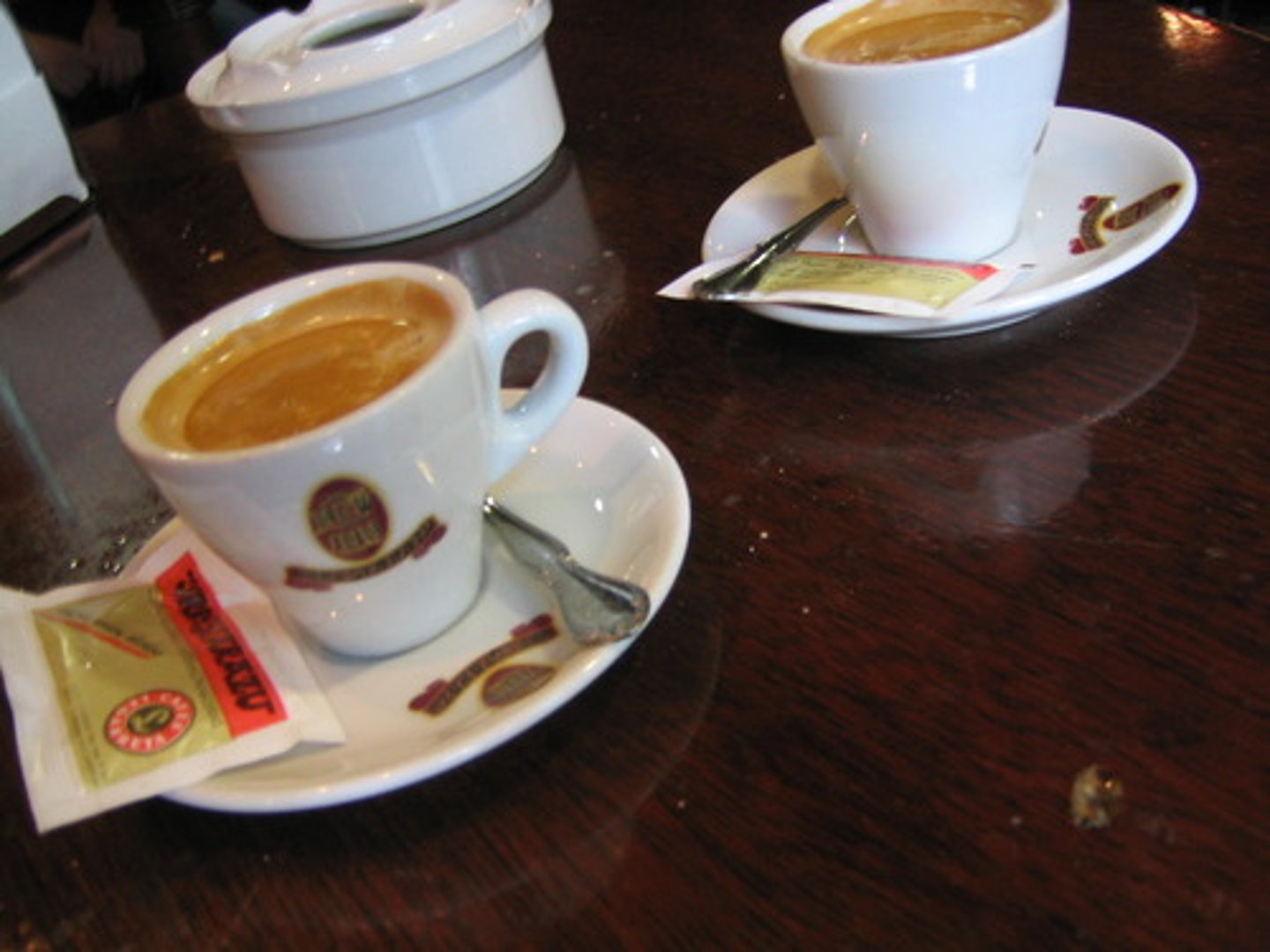 <p>the café</p>